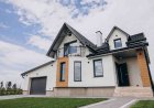 Understanding Real Estate Market Cycles Before Investing
