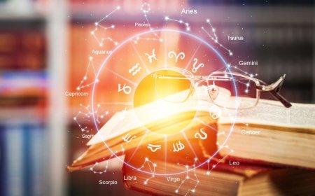 Best Astrology Course in Delhi: Learn Vedic Jyotish from Certified Gurus