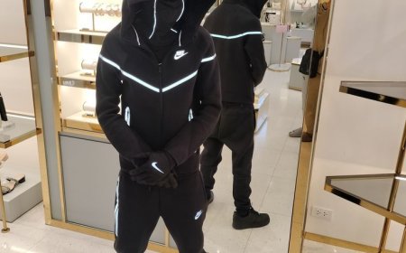 How SYNA World Redefined Modern Comfort with Its Tracksuit Line